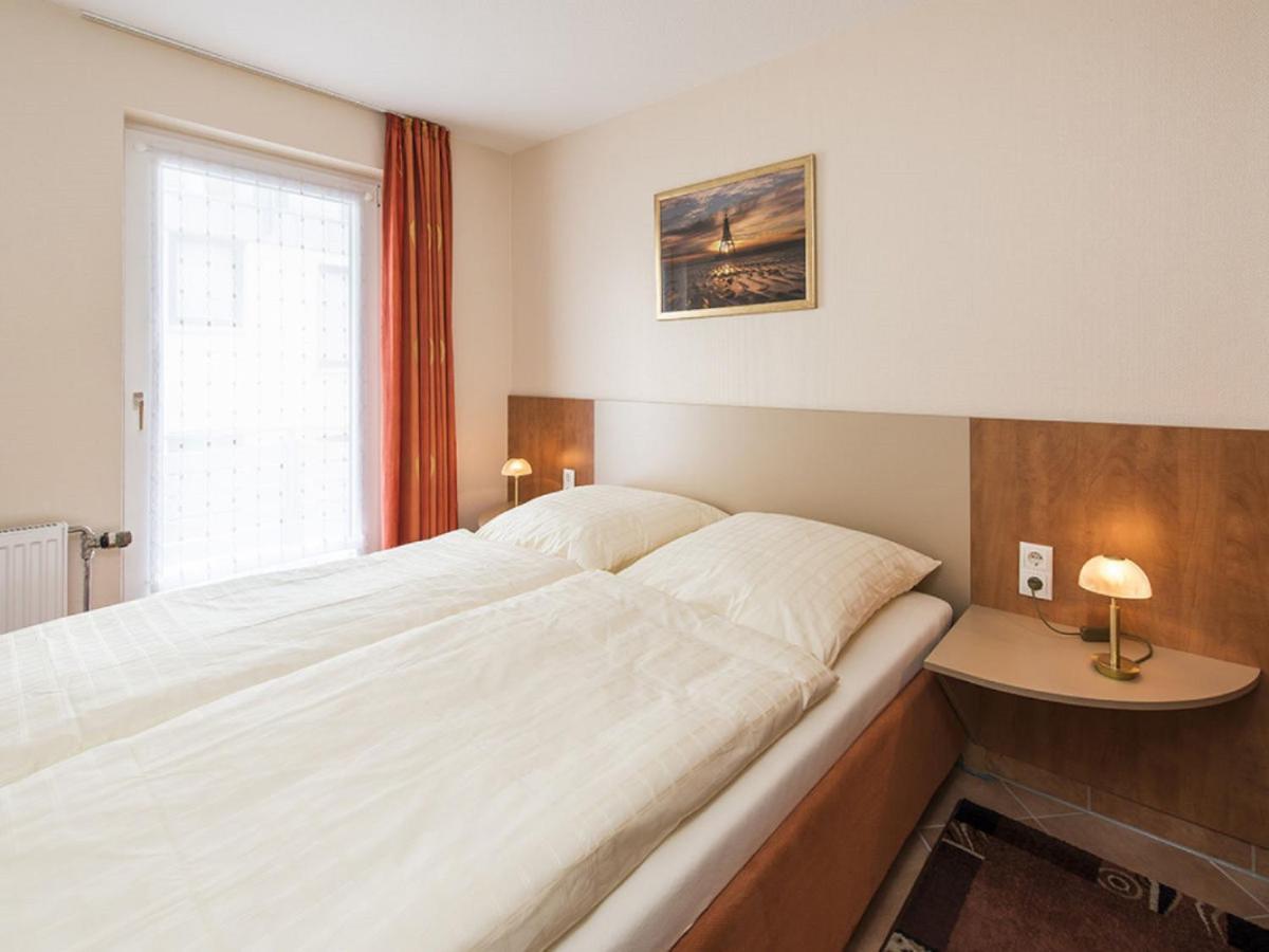 Haus Duenenglueck Whg. 23, Teilseesicht 库克斯港 外观 照片